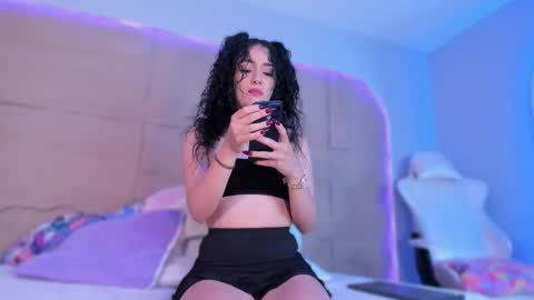 KIM COOPER online show from 12/22/25, 11:07