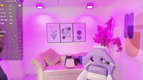 Snapshot of kiitty__meow chatting on 06/30/26, 12:28 Kitty online show from 06/30/26, 12:28