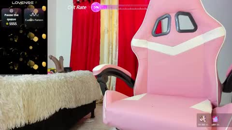 Snapshot of kiity_ebony chatting on 12/02/24, 01:13 KIITY online show from 12/02/24, 01:13