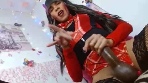  kika lorace  online show from 04/23/26, 10:01