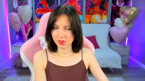 Kika online show from 02/22/26, 06:35