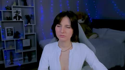 Kika online show from 04/25/26, 08:28