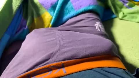 kike572183 online show from 04/27/26, 12:08