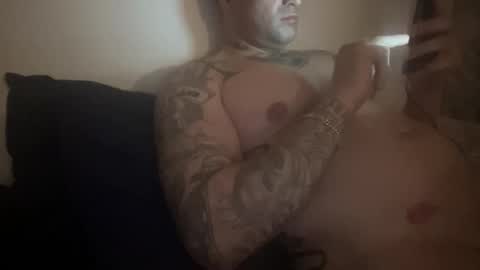 Snapshot of kikelst13 chatting on 11/27/25, 06:59 kikelst13 online show from 11/27/25, 06:59