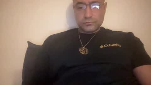 Snapshot of kikelst13 chatting on 12/01/25, 06:51 kikelst13 online show from 12/01/25, 06:51