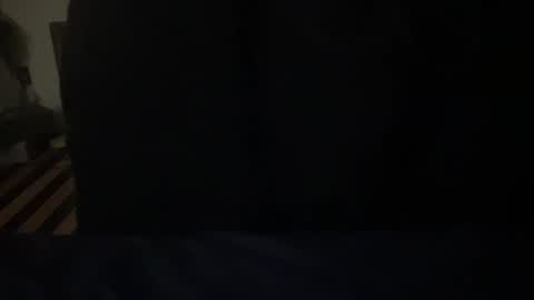 Snapshot of kikelst13 chatting on 12/05/25, 08:45 kikelst13 online show from 12/05/25, 08:45