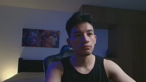 kikeruiz 19 online show from 10/27/25, 01:09