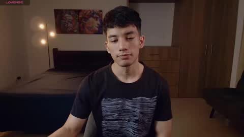 kikeruiz 19 online show from 02/14/26, 02:41