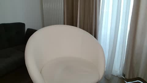 Ada online show from 05/08/26, 04:18