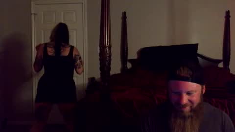 Kiki and daddy  online show from 04/26/26, 07:28