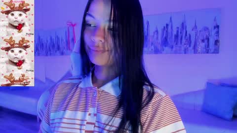 Snapshot of kiki_cams chatting on 12/17/24, 03:50 kIKI online show from 12/17/24, 03:50