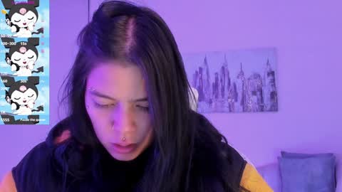 Snapshot of kiki_cams chatting on 01/27/25, 03:58 kIKI online show from 01/27/25, 03:58