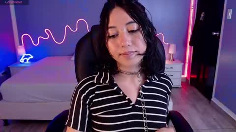 Snapshot of kiki_cams chatting on 02/24/25, 02:58 kIKI online show from 02/24/25, 02:58