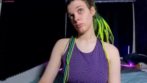 Kiki online show from 12/05/25, 10:02