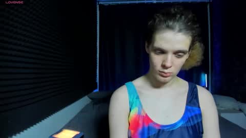 Kiki online show from 01/31/26, 07:11