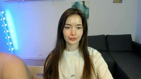 Snapshot of kiki_mcflurry chatting on 03/14/26, 08:36 PavelPolly online show from 03/14/26, 08:36