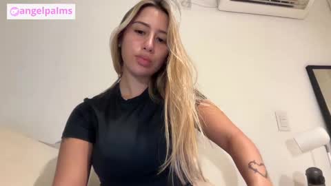 kikibae2 online show from 11/22/25, 02:10