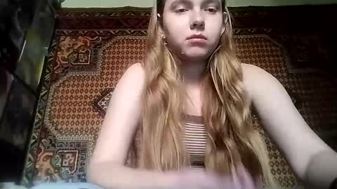 Snapshot of kikibang_ chatting on 10/14/25, 08:26 kikibang_ online show from 10/14/25, 08:26