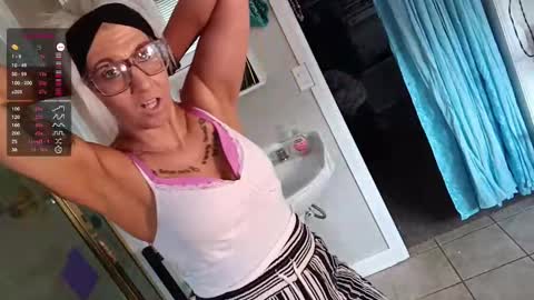 kikilovespartylights online show from 03/12/25, 08:41