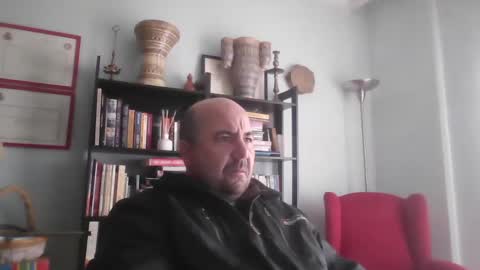 kikokiter online show from 01/04/25, 09:54