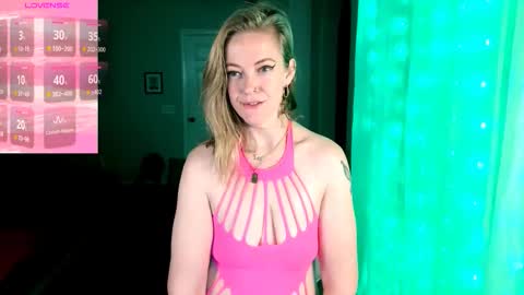 ONLY FANS Britteebee online show from 10/18/25, 09:43