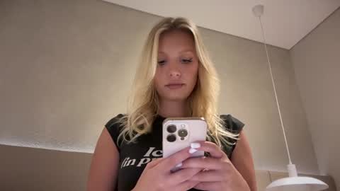 Snapshot of killer__tits chatting on 07/31/26, 05:12 Killer Tits online show from 07/31/26, 05:12