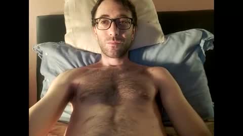 kingstoned online show from 11/17/25, 12:00