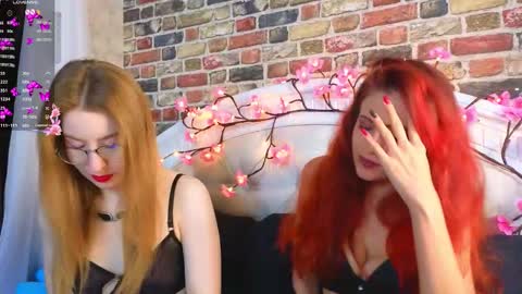 CatherineBarkJamieWallace online show from 12/05/25, 07:32