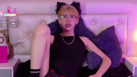  Adrien  online show from 06/25/26, 04:56