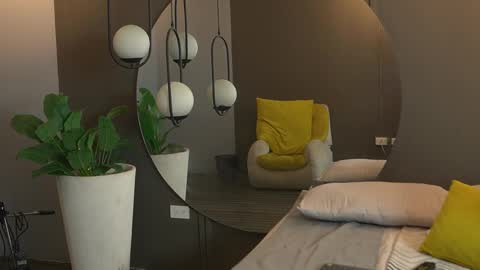 Kim online show from 10/06/25, 12:57