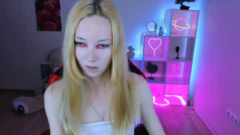 kim_boyd online show from 01/31/25, 03:33