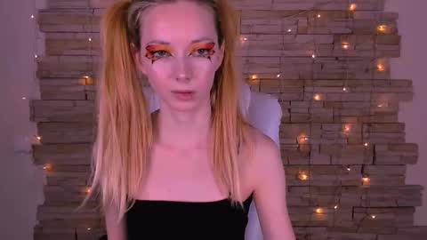 kim_boyd online show from 02/25/25, 06:20