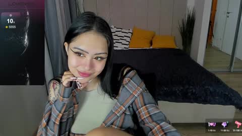 Kim online show from 01/22/25, 08:38