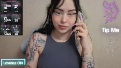 Kim online show from 03/25/26, 05:24