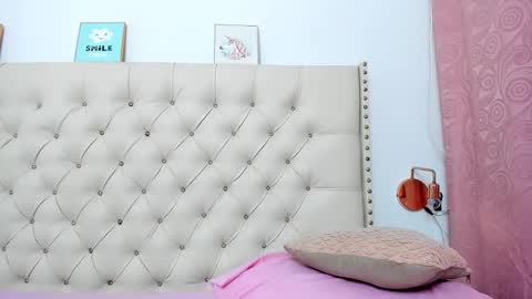 Snapshot of kim_eli chatting on 02/09/25, 08:44 kim_eli online show from 02/09/25, 08:44