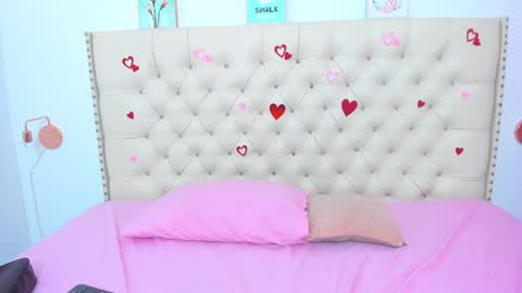 Snapshot of kim_eli chatting on 02/16/25, 07:49 kim_eli online show from 02/16/25, 07:49