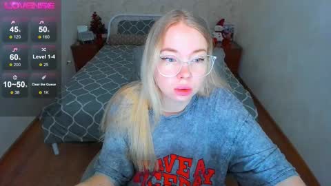 KIM online show from 12/22/25, 09:39