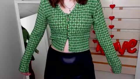 Kim online show from 02/26/25, 10:36