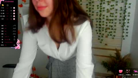 Kim online show from 10/08/25, 07:06