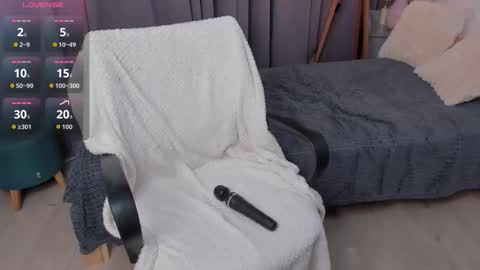 Snapshot of kim_lyn chatting on 09/12/25, 05:29 KIM online show from 09/12/25, 05:29