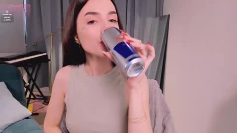 Snapshot of kim_lyn chatting on 11/21/25, 07:51 KIM online show from 11/21/25, 07:51