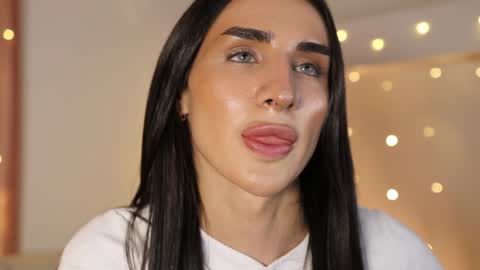 Kim Oberlin online show from 02/07/25, 05:07