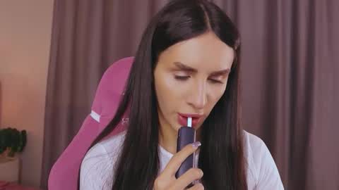 Kim Oberlin online show from 11/07/25, 11:32