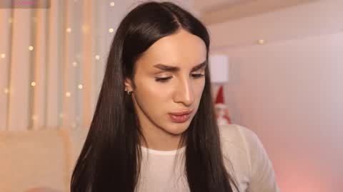 Kim Oberlin online show from 11/25/25, 04:40