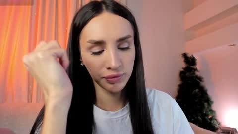 Kim Oberlin online show from 12/14/25, 05:57