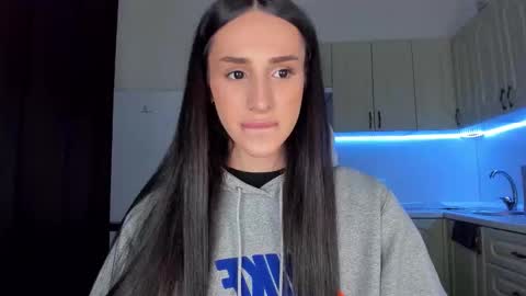 Kim Oberlin online show from 02/19/26, 04:03