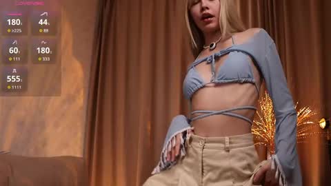 Kim online show from 04/22/26, 09:33