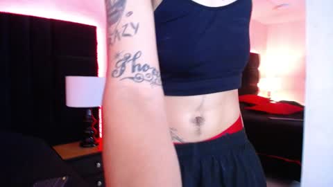 Kim Rouce online show from 03/10/25, 04:35