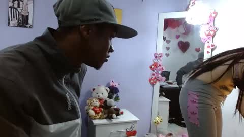 Snapshot of kimandyuk chatting on 02/21/25, 07:21 Kim  Yuk online show from 02/21/25, 07:21