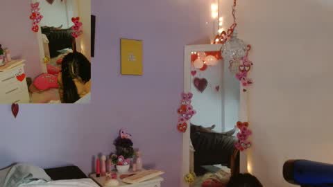 Snapshot of kimandyuk chatting on 02/22/25, 10:09 Kim  Yuk online show from 02/22/25, 10:09